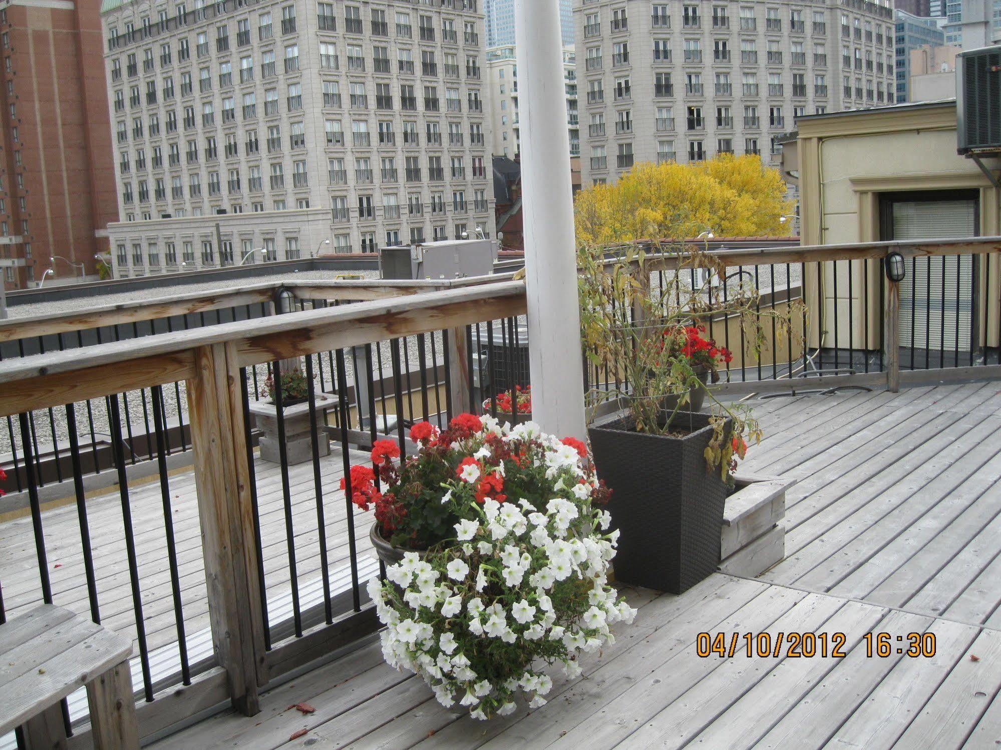 Saint Lawrence Residences And Suites Toronto Buitenkant foto